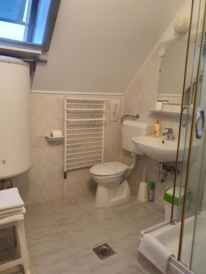 Hotel Gala Panzio Simontornya Zewnętrze zdjęcie